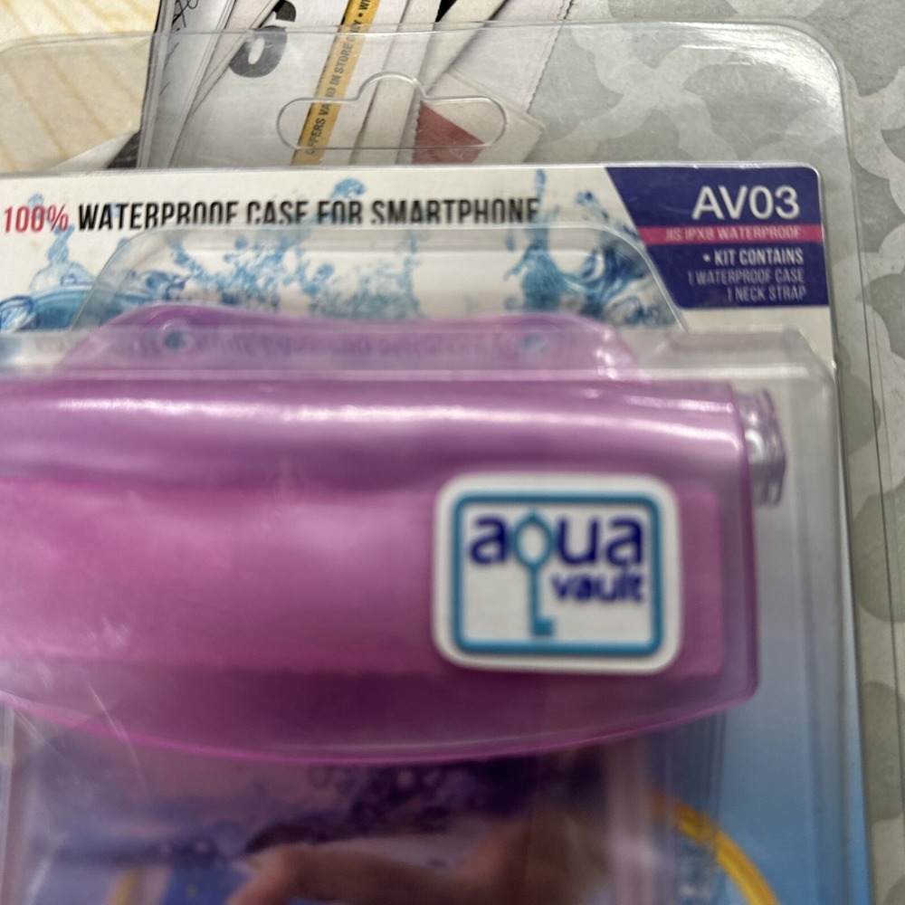 AquaVault Waterproof Floating Phone Case - Pink - One Size Universal Fit-AV203